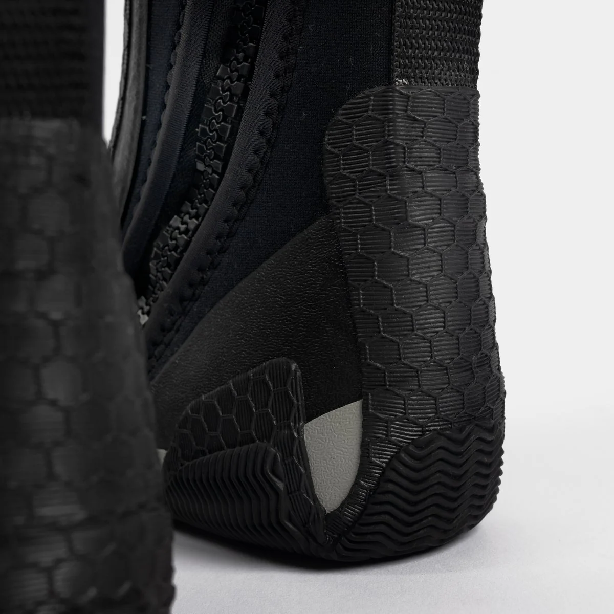5MM CZ WINDWARD SAILING WETSUIT BOOT - Image 7