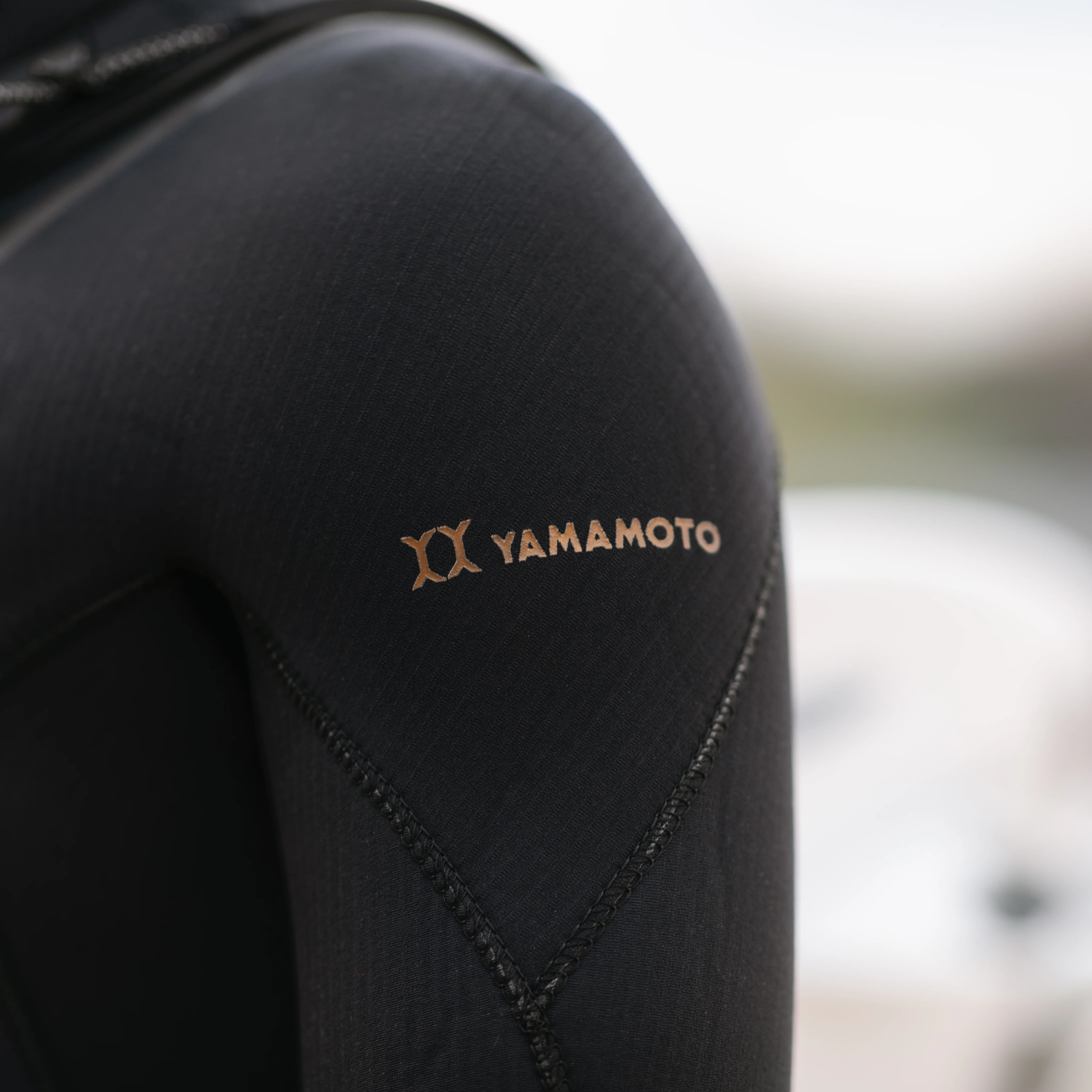 MENS VIPER 6/5/4MM YAMAMOTO BLINDSTITCHED CHEST ZIP HOODED FULL WETSUIT - Image 3